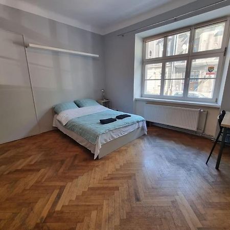 Fantastic Krk - Kr6 Room F كراكوفيا المظهر الخارجي الصورة