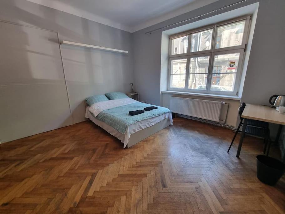 Fantastic Krk - Kr6 Room F كراكوفيا المظهر الخارجي الصورة